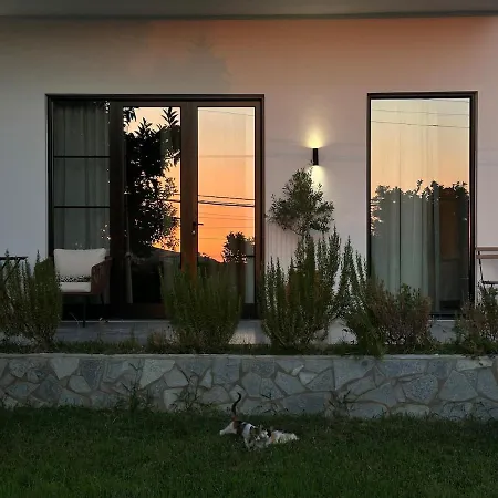 Dea's * Sarandë
