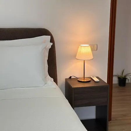 Dea's * Sarandë